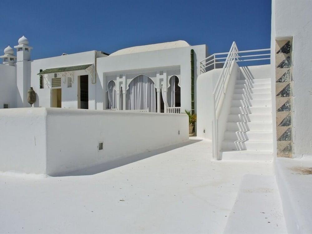 Dar Ben Gacem Hotel Tunis Eksteriør billede