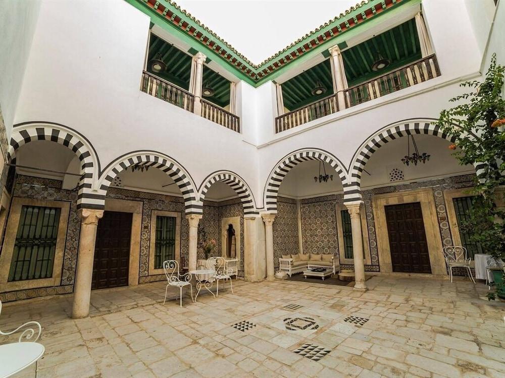 Dar Ben Gacem Hotel Tunis Eksteriør billede