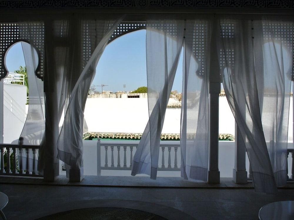 Dar Ben Gacem Hotel Tunis Eksteriør billede