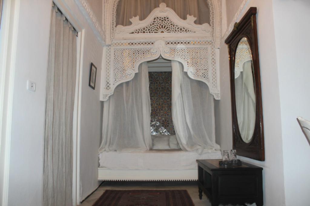Dar Ben Gacem Hotel Tunis Eksteriør billede