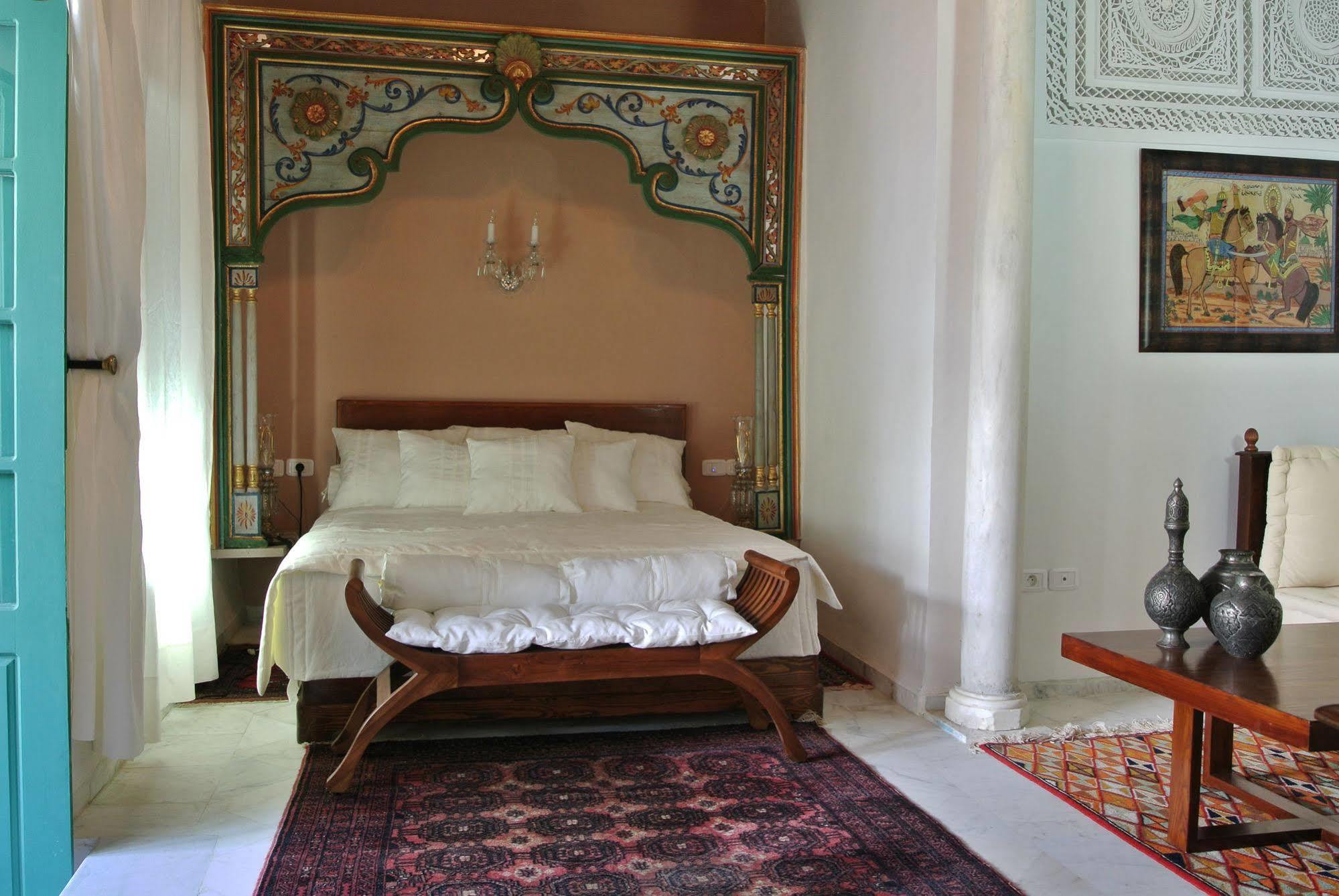 Dar Ben Gacem Hotel Tunis Eksteriør billede